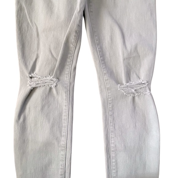 JOE’S JEANS WOMENS  SIZE 29W DISTRESSED  FRAYED HEM GREY - Picture 3 of 8